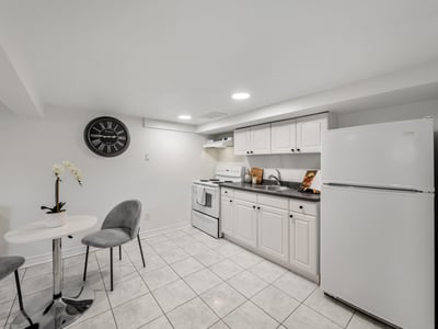 585 O'Connor Dr., East York, ON