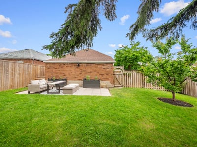 585 O'Connor Dr., East York, ON