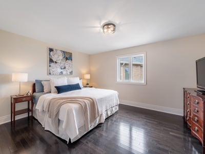 655 Kozel Ct., Mississauga, ON