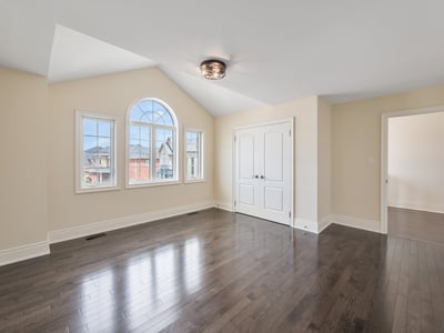 655 Kozel Ct., Mississauga, ON