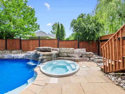 655 Kozel Ct., Mississauga, ON