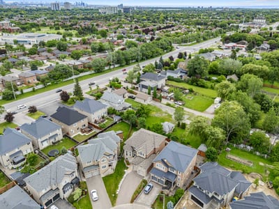 655 Kozel Ct., Mississauga, ON