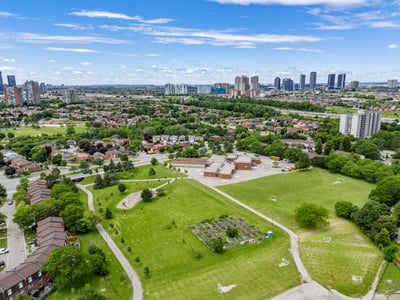 655 Kozel Ct., Mississauga, ON