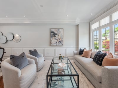 39 Glenforest Rd., Toronto, ON
