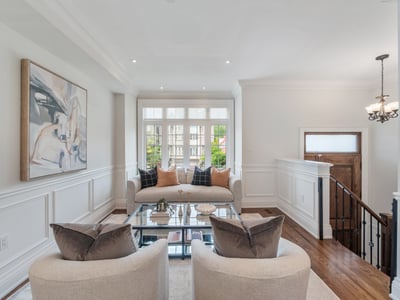 39 Glenforest Rd., Toronto, ON