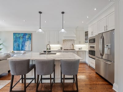 39 Glenforest Rd., Toronto, ON