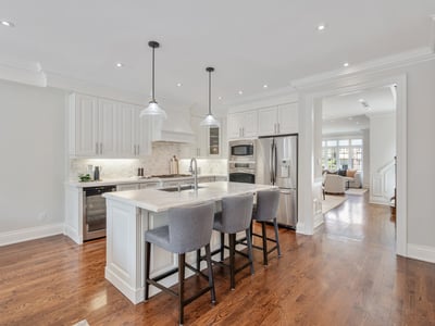 39 Glenforest Rd., Toronto, ON