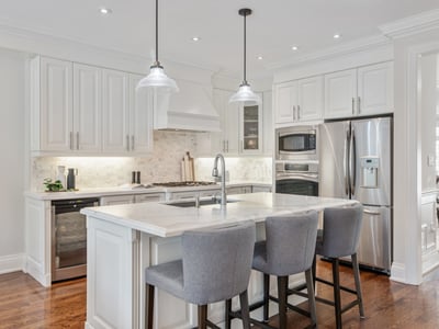 39 Glenforest Rd., Toronto, ON