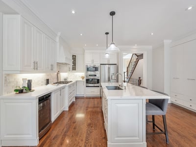 39 Glenforest Rd., Toronto, ON