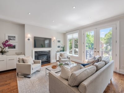 39 Glenforest Rd., Toronto, ON