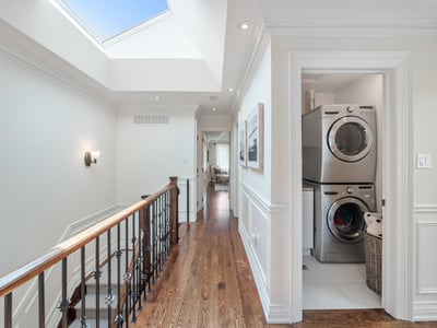39 Glenforest Rd., Toronto, ON