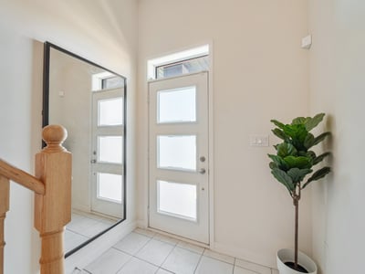 403-2550 Castlegate Crossing, Pickering, ON