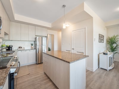 403-2550 Castlegate Crossing, Pickering, ON