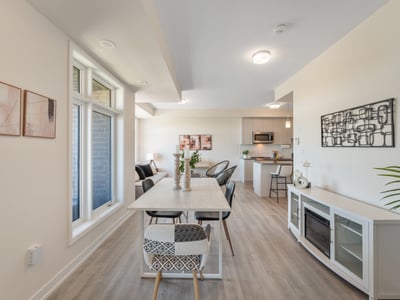 403-2550 Castlegate Crossing, Pickering, ON
