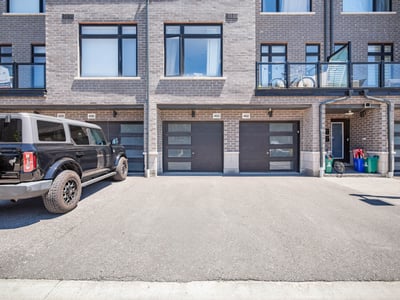 403-2550 Castlegate Crossing, Pickering, ON