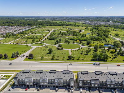 403-2550 Castlegate Crossing, Pickering, ON
