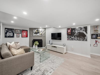 216 Huntsmill Blvd., Scarborough, ON