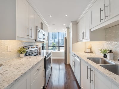 503-7460 Bathurst St., Vaughan, ON