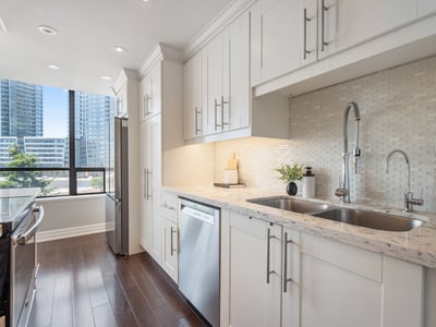 503-7460 Bathurst St., Vaughan, ON