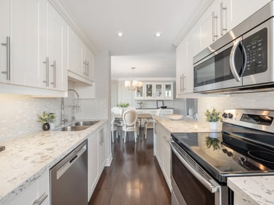 503-7460 Bathurst St., Vaughan, ON