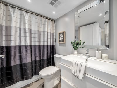 503-7460 Bathurst St., Vaughan, ON