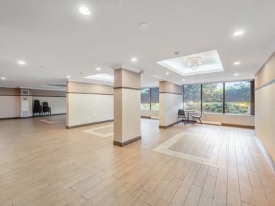 503-7460 Bathurst St., Vaughan, ON