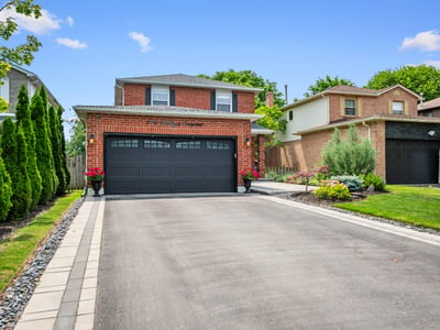 196 Billings Cres., Newmarket, ON