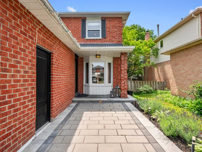 196 Billings Cres., Newmarket, ON