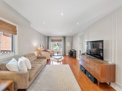 196 Billings Cres., Newmarket, ON