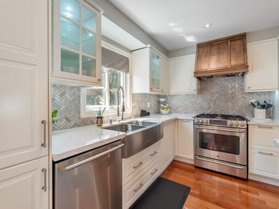 196 Billings Cres., Newmarket, ON