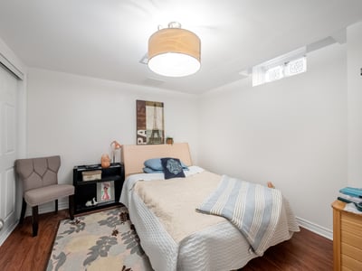 196 Billings Cres., Newmarket, ON