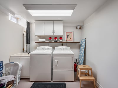 196 Billings Cres., Newmarket, ON