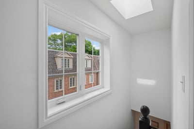 722F Kingston Rd., Toronto, ON