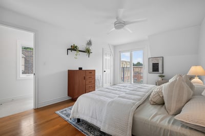722F Kingston Rd., Toronto, ON