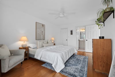 722F Kingston Rd., Toronto, ON