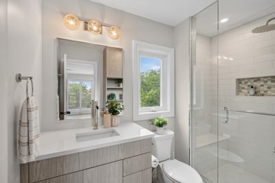 722F Kingston Rd., Toronto, ON