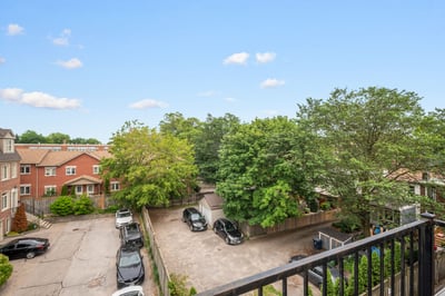 722F Kingston Rd., Toronto, ON