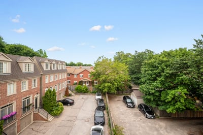 722F Kingston Rd., Toronto, ON