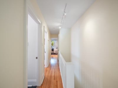 4 Kimbourne Ave., East York, ON