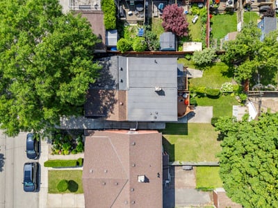4 Kimbourne Ave., East York, ON