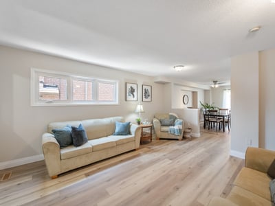 7093 Black Walnut Trl., Mississauga, ON