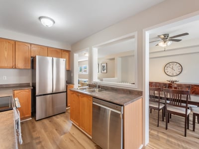 7093 Black Walnut Trl., Mississauga, ON