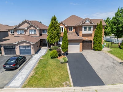 7093 Black Walnut Trl., Mississauga, ON