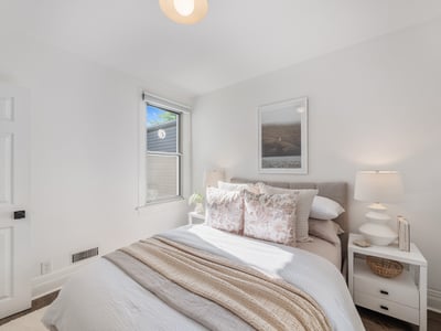 42 Arundel Ave., Toronto, ON