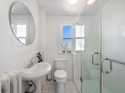 27 Lesmount Ave., East York, ON