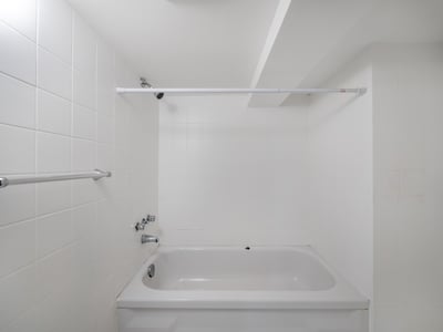 27 Lesmount Ave., East York, ON