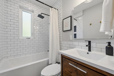 4 Normanna Ave., Toronto, ON