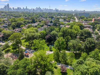 4 Normanna Ave., Toronto, ON