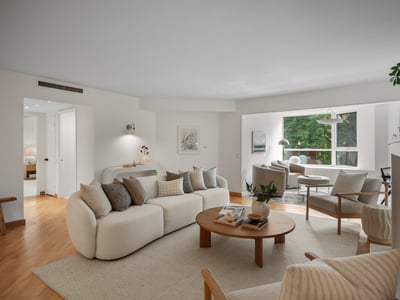 305-25 George St., Toronto, ON