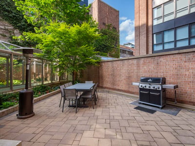 305-25 George St., Toronto, ON